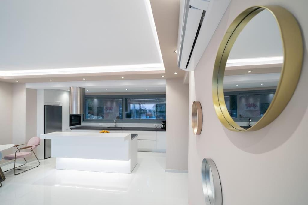Villa Laide Karavados ภายนอก รูปภาพ