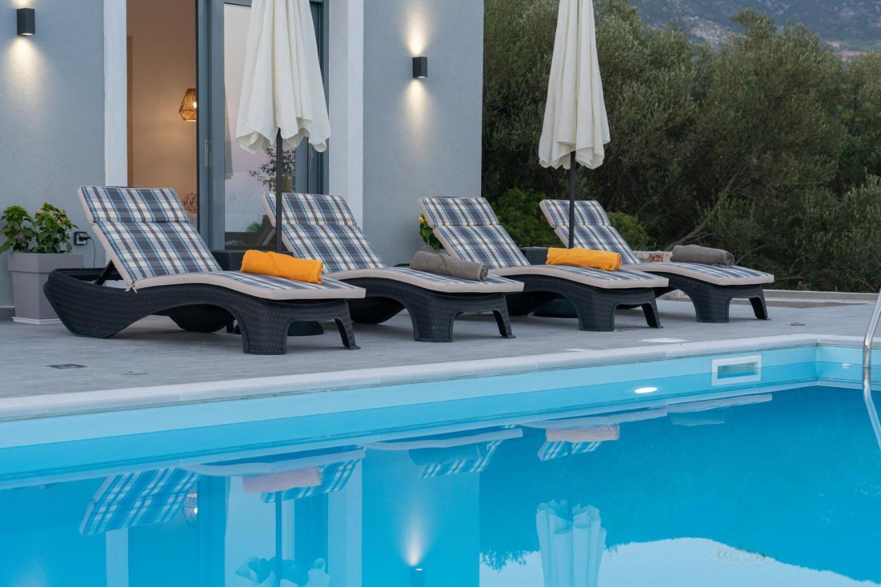 Villa Laide Karavados ภายนอก รูปภาพ