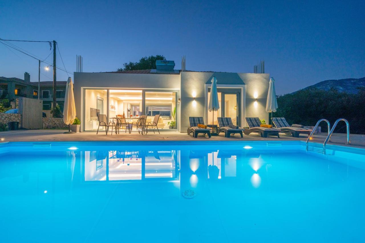 Villa Laide Karavados ภายนอก รูปภาพ